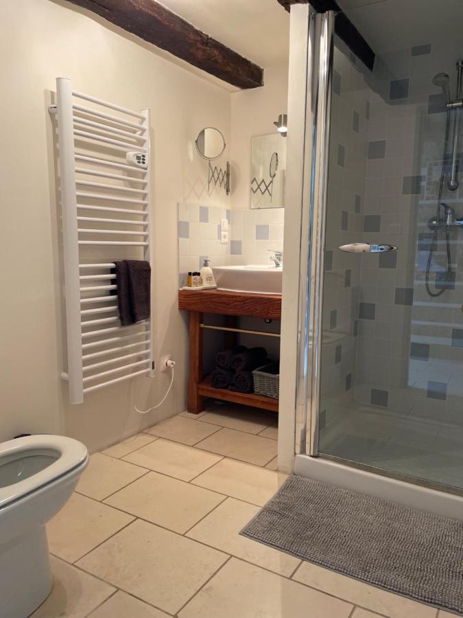 Bed & Breakfast Elisabeth Saint-Matre Bagian luar foto